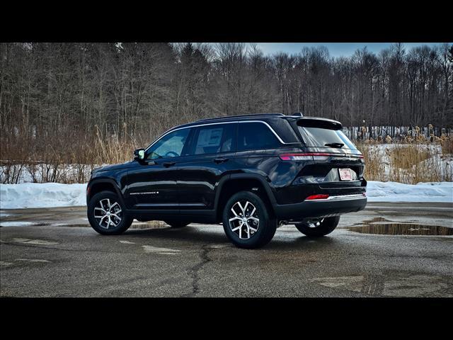 new 2025 Jeep Grand Cherokee car, priced at $44,829