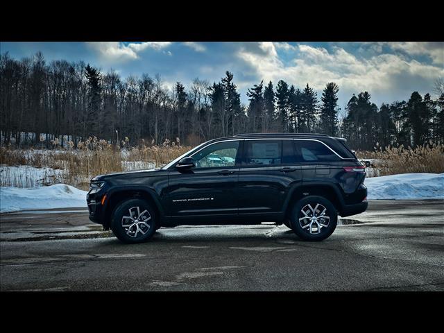 new 2025 Jeep Grand Cherokee car, priced at $44,829