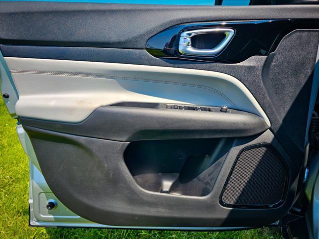 new 2025 Jeep Compass car, priced at $31,577