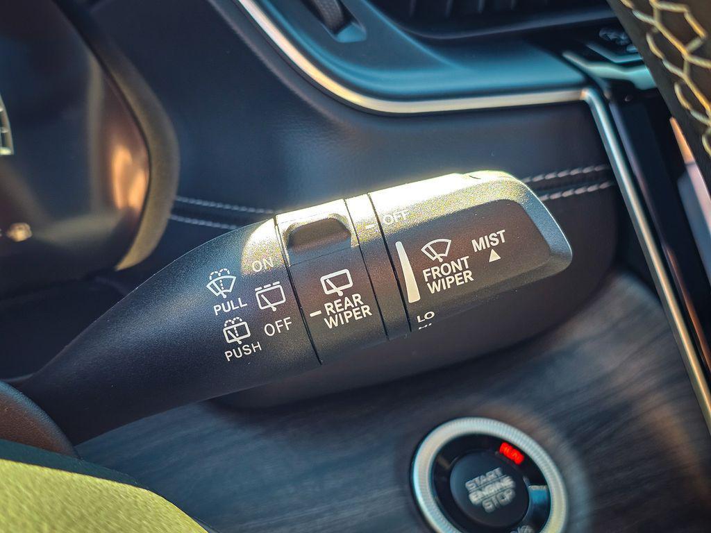 new 2025 Jeep Grand Cherokee L car, priced at $49,297