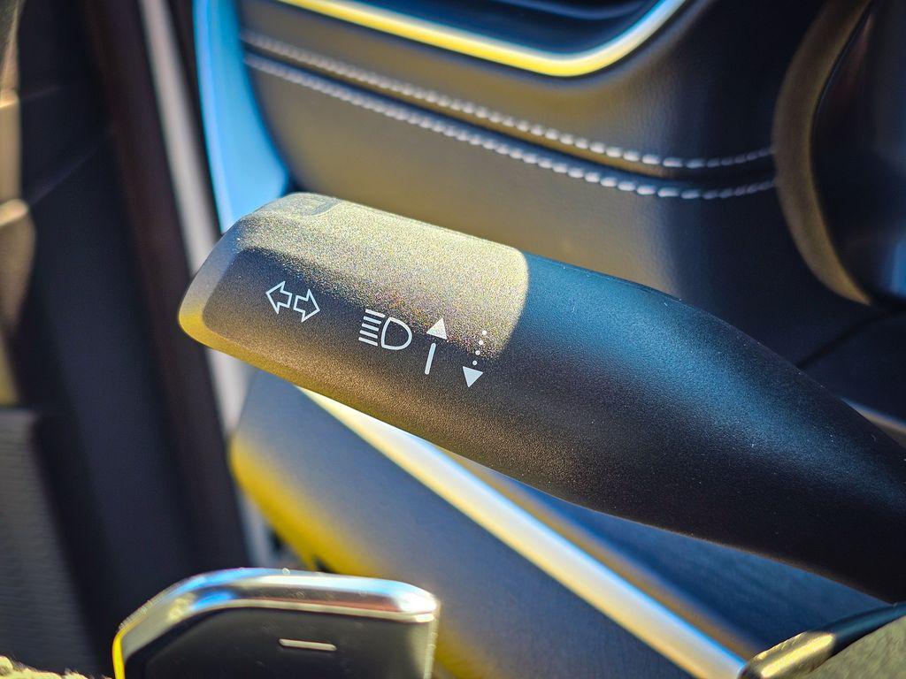 new 2025 Jeep Grand Cherokee L car, priced at $49,297