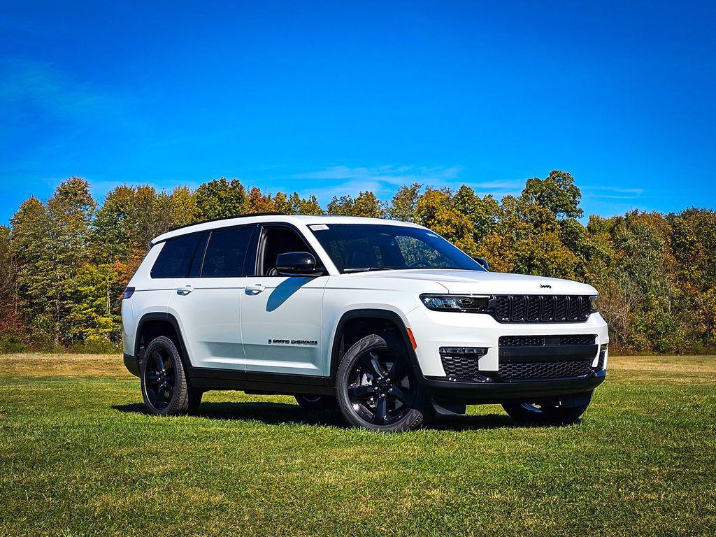 new 2025 Jeep Grand Cherokee L car, priced at $49,297