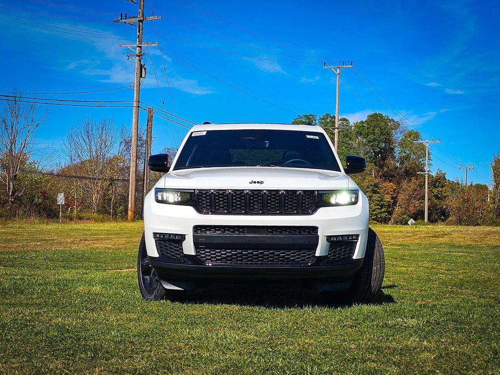 new 2025 Jeep Grand Cherokee L car, priced at $49,297