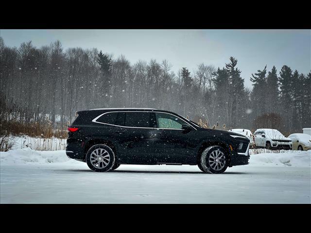 new 2025 Buick Enclave car, priced at $45,890