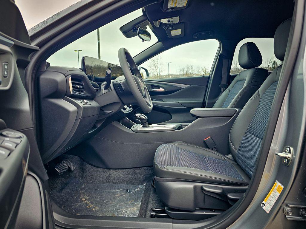 new 2026 Buick Envista car, priced at $26,490