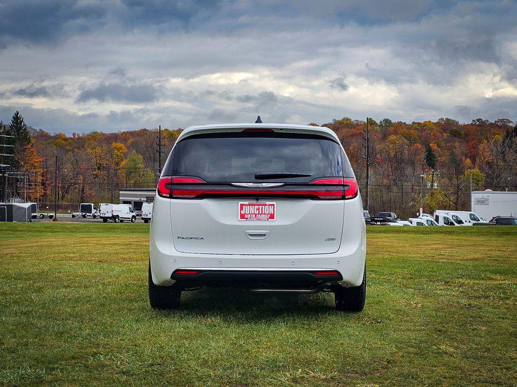 new 2026 Chrysler Pacifica car, priced at $46,110