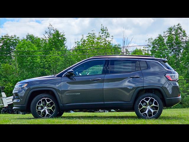 new 2024 Jeep Compass car, priced at $31,441