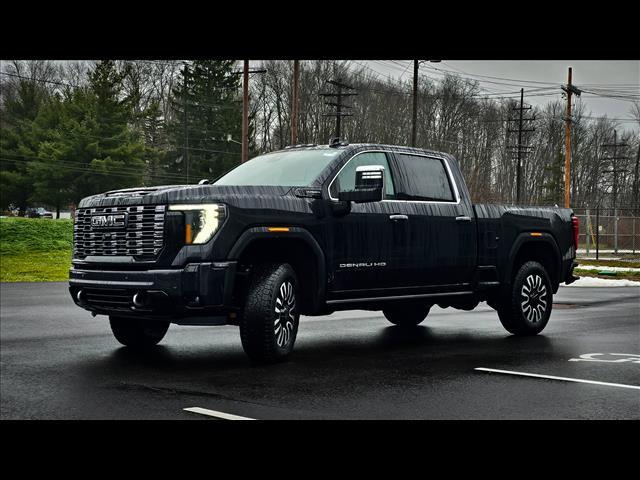 new 2025 GMC Sierra 3500 car, priced at $100,040