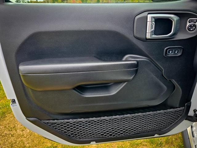 used 2020 Jeep Wrangler Unlimited car, priced at $26,900