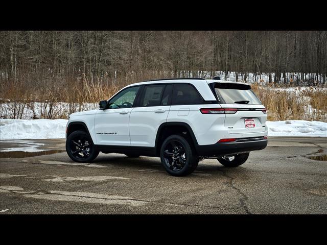 new 2025 Jeep Grand Cherokee car, priced at $47,785