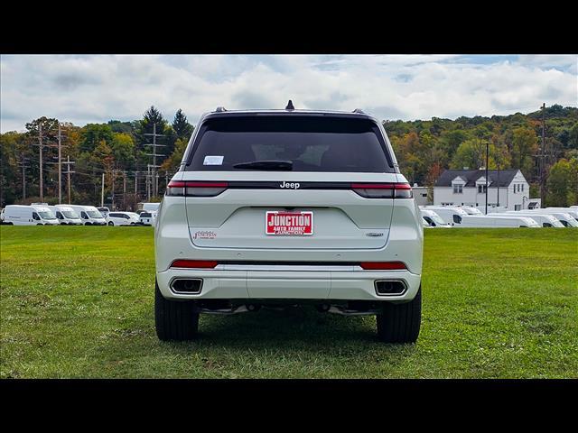 new 2025 Jeep Grand Cherokee car, priced at $58,855