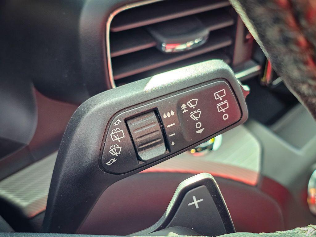 used 2020 Ford Explorer car, priced at $18,900