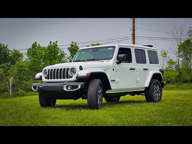 new 2025 Jeep Wrangler car, priced at $53,573