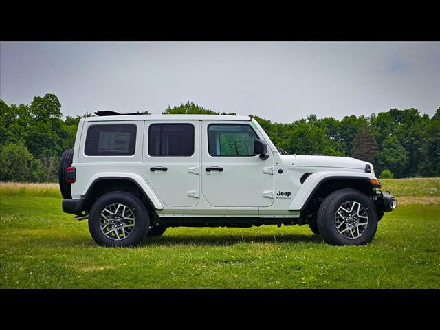 new 2025 Jeep Wrangler car, priced at $53,573
