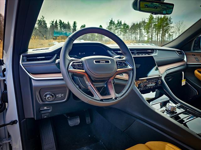 new 2025 Jeep Grand Cherokee L car, priced at $63,189