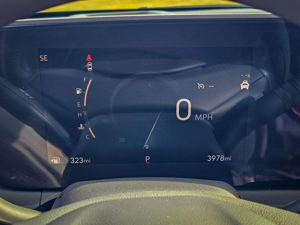 used 2025 Buick Envista car, priced at $23,900