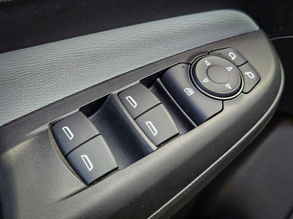 used 2025 Buick Envista car, priced at $23,900