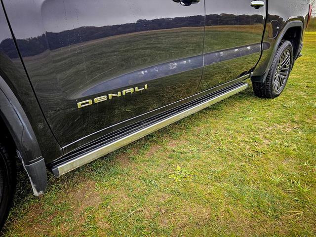 used 2022 GMC Sierra 1500 car, priced at $42,900