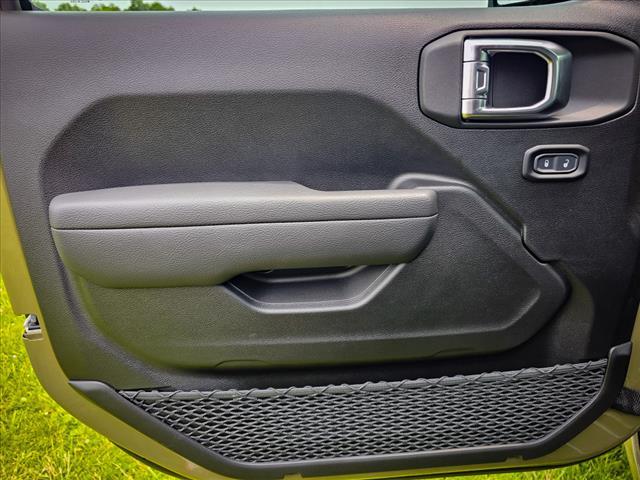 new 2025 Jeep Wrangler car, priced at $34,994