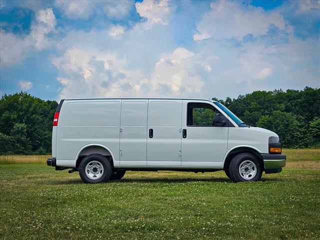 new 2025 GMC Savana 3500 car, priced at $53,889