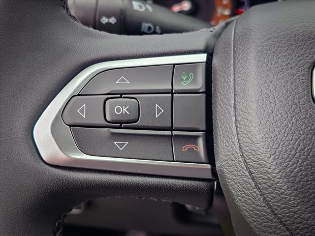new 2025 Jeep Compass car, priced at $31,577