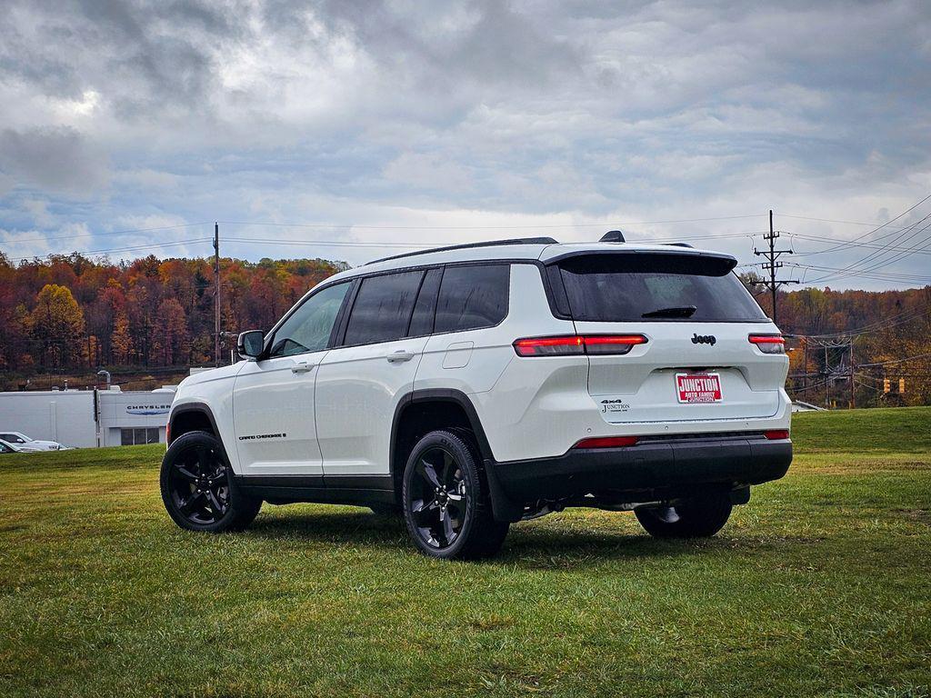 new 2025 Jeep Grand Cherokee L car, priced at $45,995