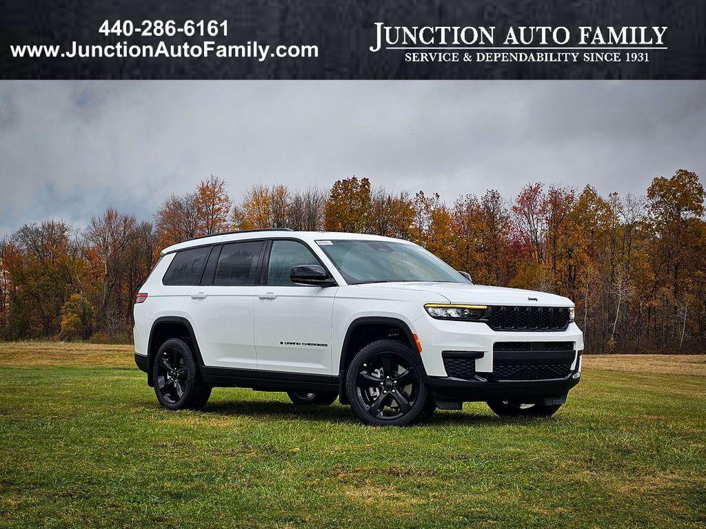 new 2025 Jeep Grand Cherokee L car, priced at $45,995