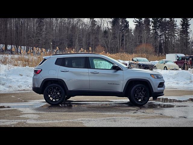 used 2022 Jeep Compass car, priced at $22,900