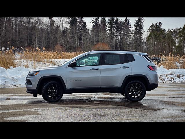 used 2022 Jeep Compass car, priced at $22,900