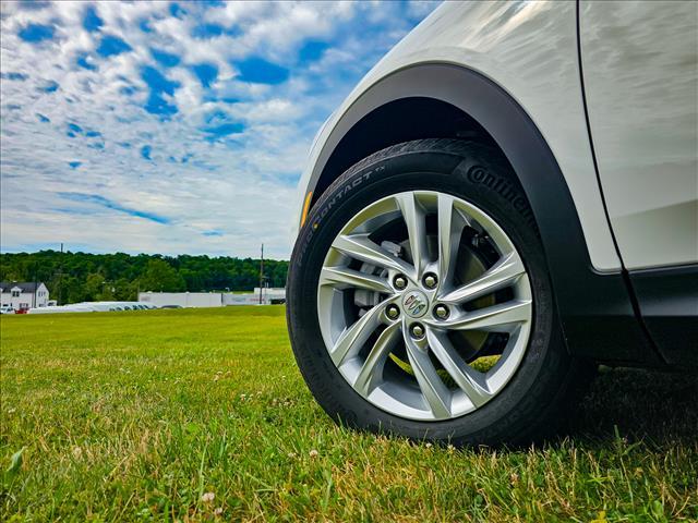 new 2024 Buick Envista car, priced at $24,955