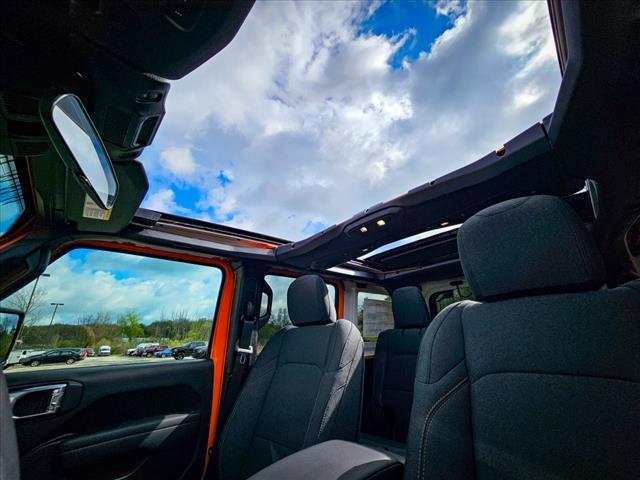 new 2025 Jeep Wrangler car, priced at $48,461