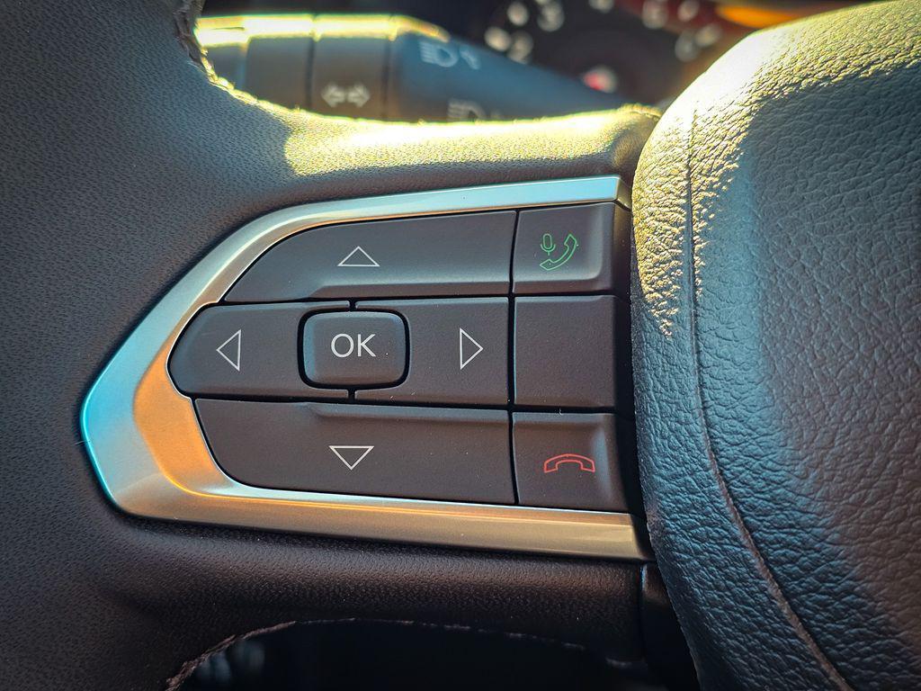 new 2026 Jeep Compass car, priced at $30,629