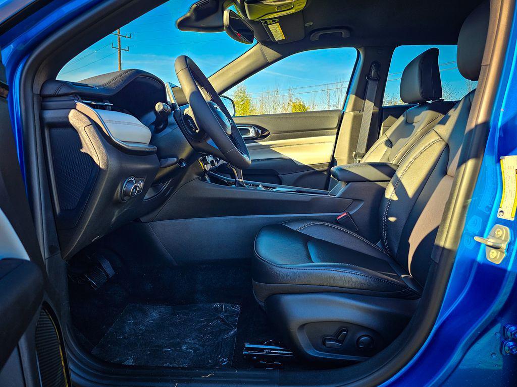 new 2026 Jeep Compass car, priced at $30,629