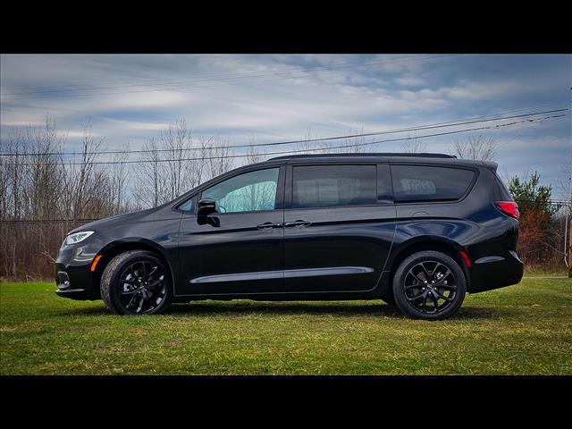 used 2023 Chrysler Pacifica car, priced at $39,900