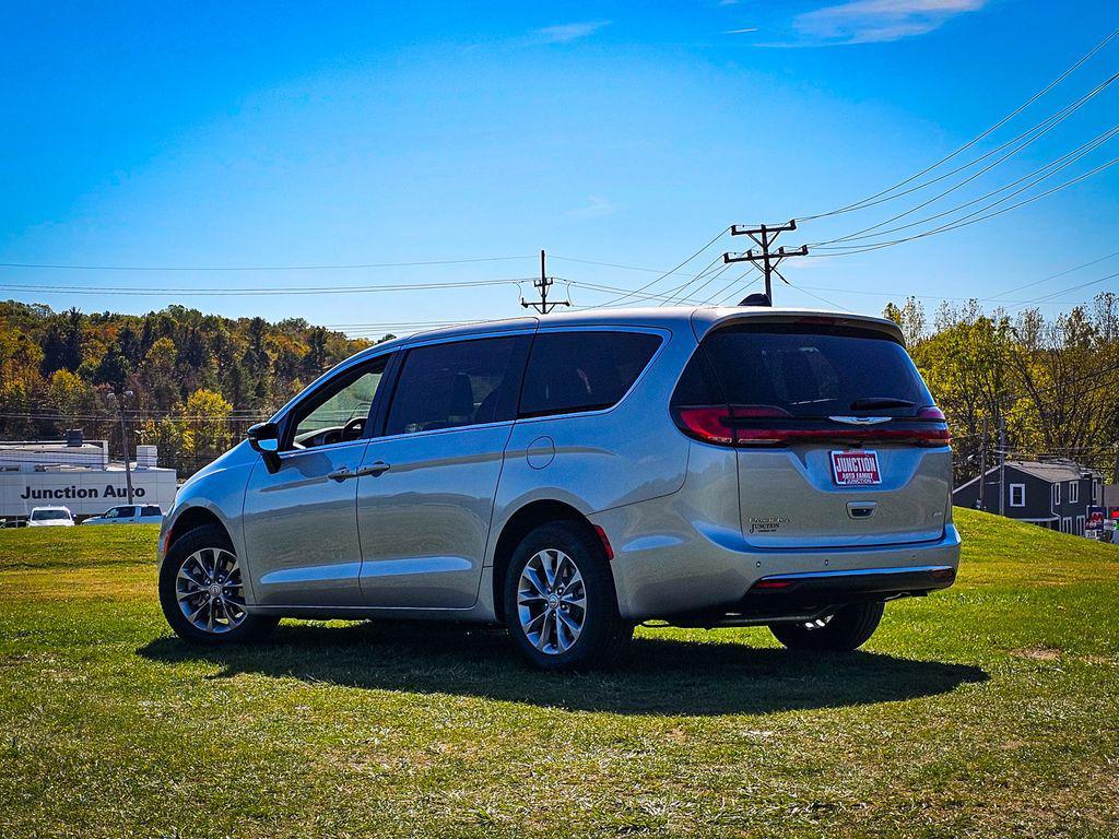 new 2026 Chrysler Pacifica car, priced at $46,482