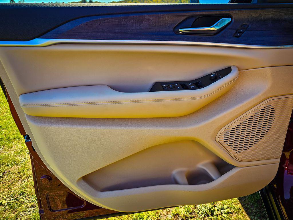 new 2025 Jeep Grand Cherokee car, priced at $47,760