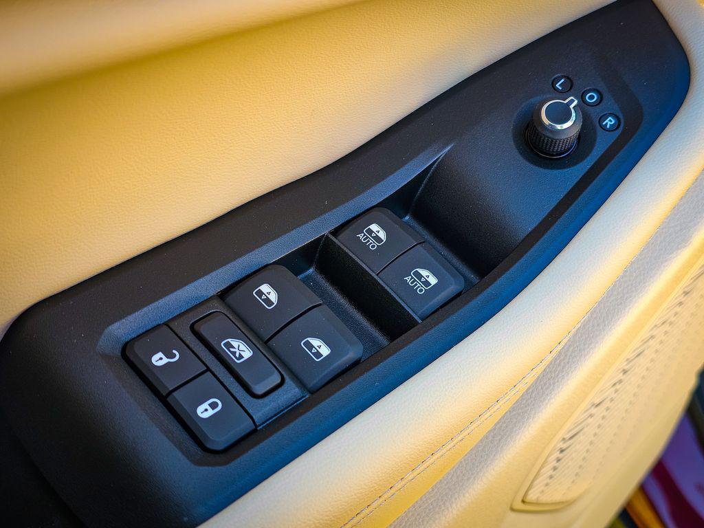 new 2025 Jeep Grand Cherokee car, priced at $47,760
