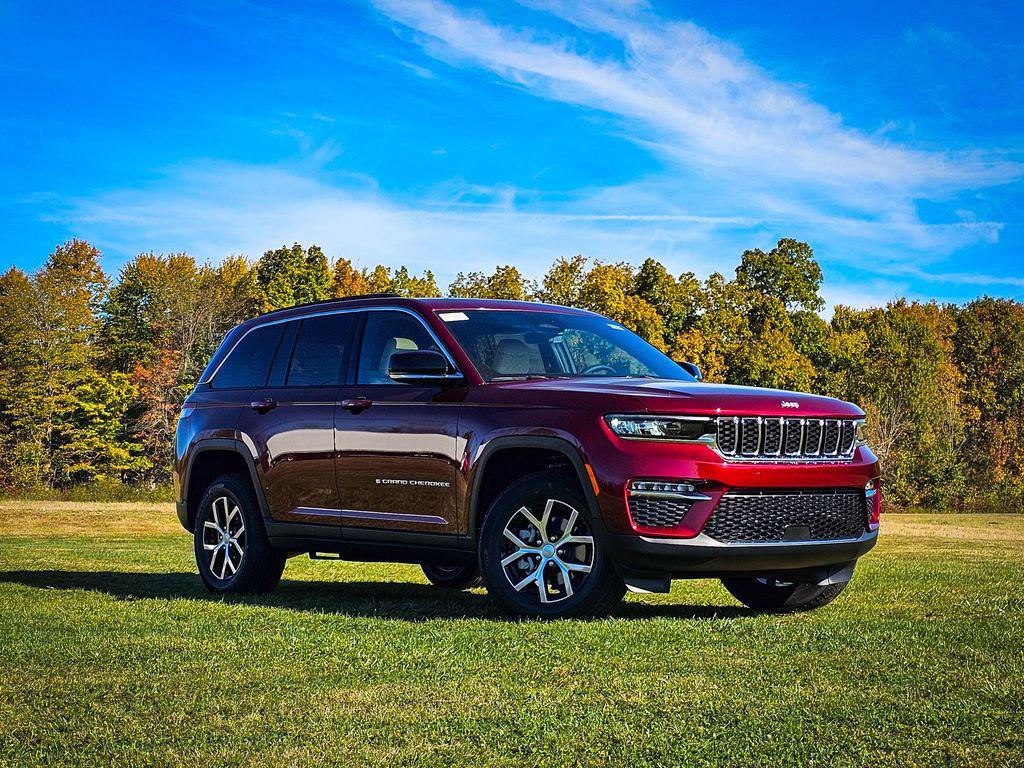 new 2025 Jeep Grand Cherokee car, priced at $47,760