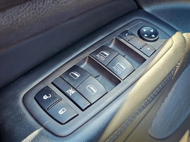 used 2021 Jeep Grand Cherokee car, priced at $27,900