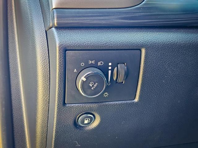 used 2021 Jeep Grand Cherokee car, priced at $27,900