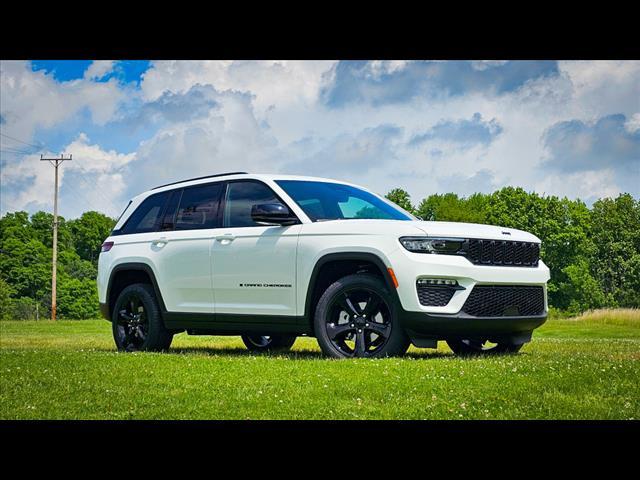 new 2025 Jeep Grand Cherokee car, priced at $46,926
