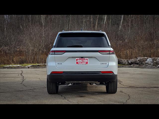 new 2025 Jeep Grand Cherokee car, priced at $49,735