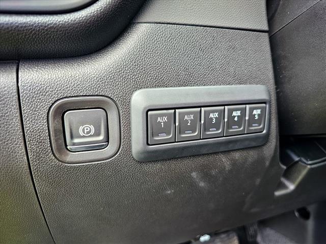 new 2025 GMC Sierra 2500 car, priced at $52,135