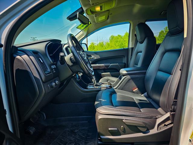 used 2022 GMC Canyon car, priced at $29,900
