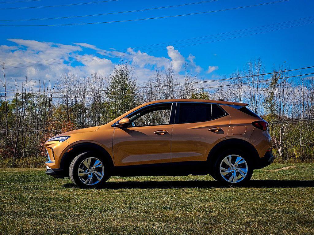 used 2024 Buick Encore GX car, priced at $22,500
