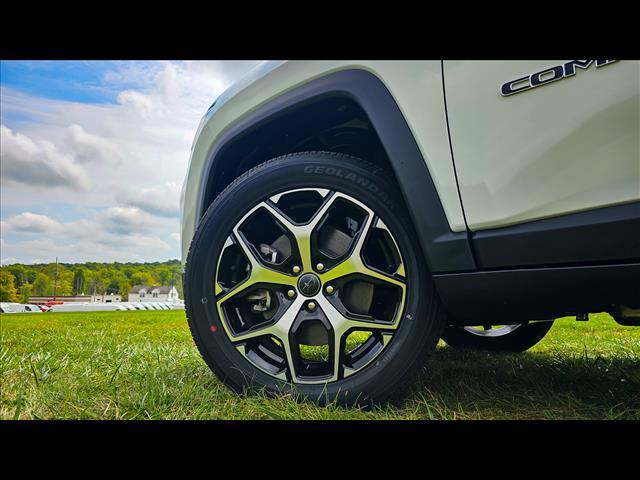 new 2025 Jeep Compass car, priced at $31,940