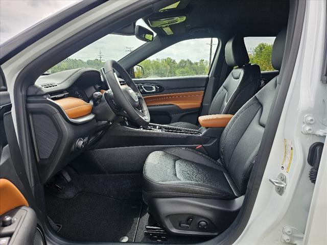 new 2025 Jeep Compass car, priced at $31,940