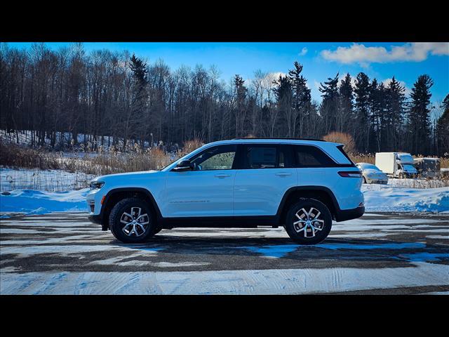 new 2025 Jeep Grand Cherokee car, priced at $45,278