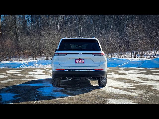 new 2025 Jeep Grand Cherokee car, priced at $45,278