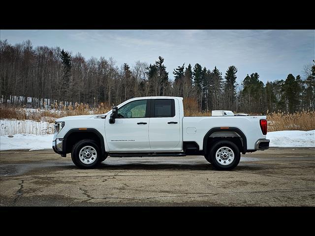 used 2024 GMC Sierra 2500 car, priced at $46,900